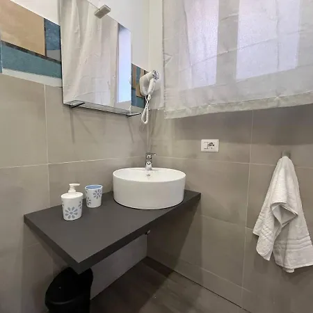 Lägenhet Caramagna 2 Aci Castello