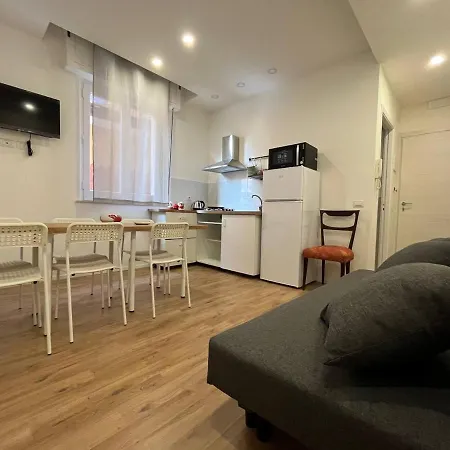 Caramagna 2 Lägenhet Aci Castello